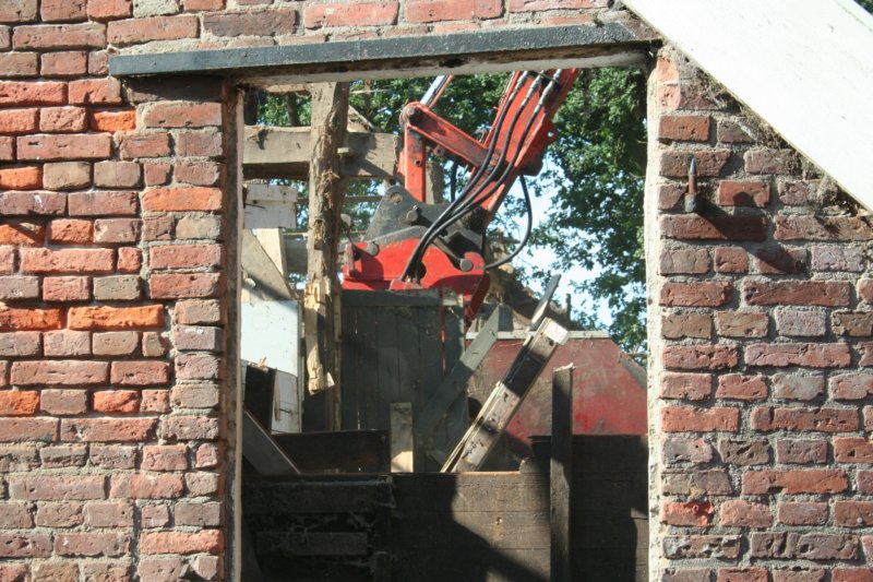 desloop6augustus47.jpg