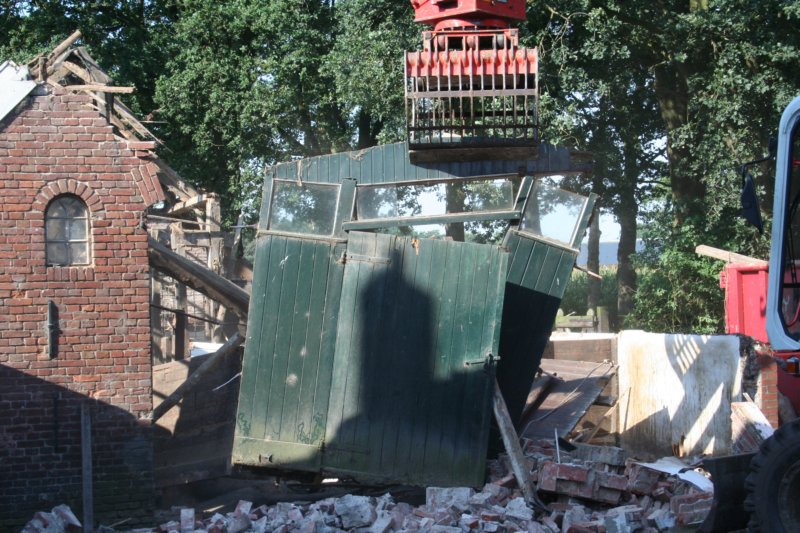 desloop6augustus85.jpg